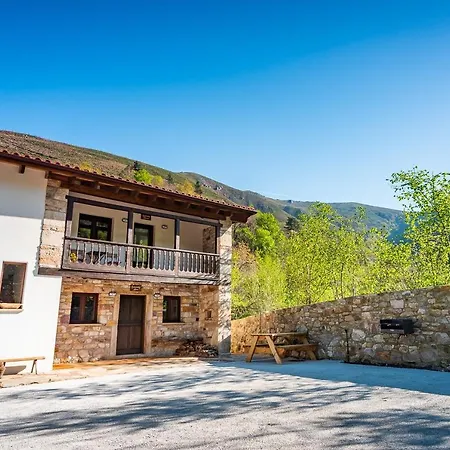 Apartamentos Rurales El Torneru Pilona Exterior photo