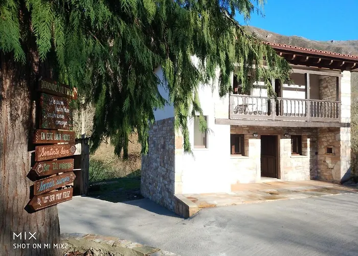 Apartamentos Rurales El Torneru
